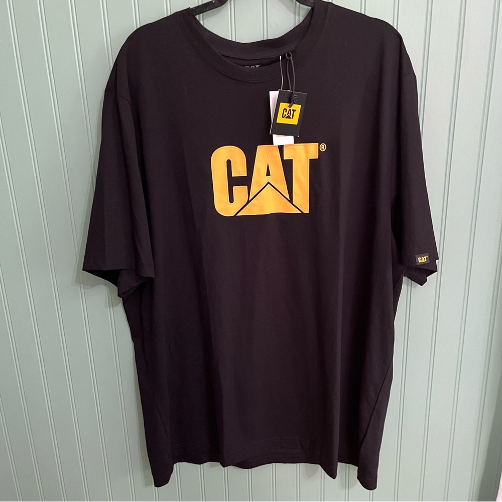 Mens XXL CAT Caterpillar T-Shirt Logo Black Yellow Relaxed Fit Tagless Crew NWT